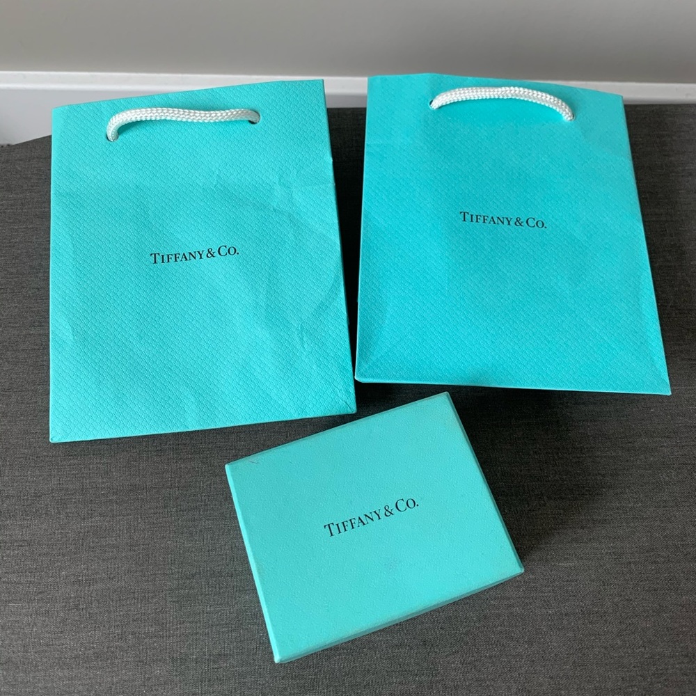 Tiffany and Co shopping bags box